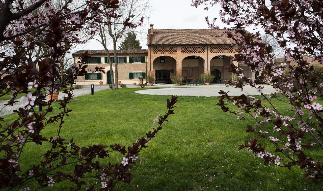 Besenzone Agriturismo Tenuta Casteldardo المظهر الخارجي الصورة